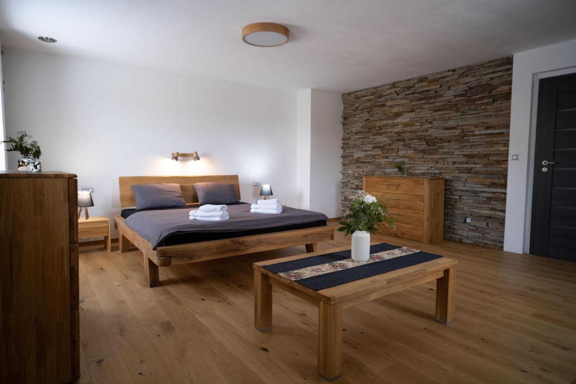 Liptovsky Mlyn Hotel Liptovská Teplá Стая снимка