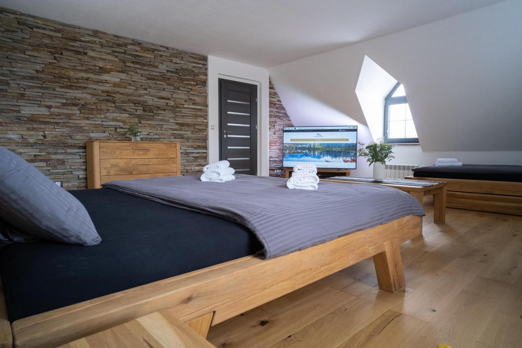 Liptovsky Mlyn Hotel Liptovská Teplá Стая снимка